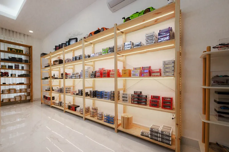 The Shelf Is Part of the Flex: How Collectors Are Spending Big on Display Setups